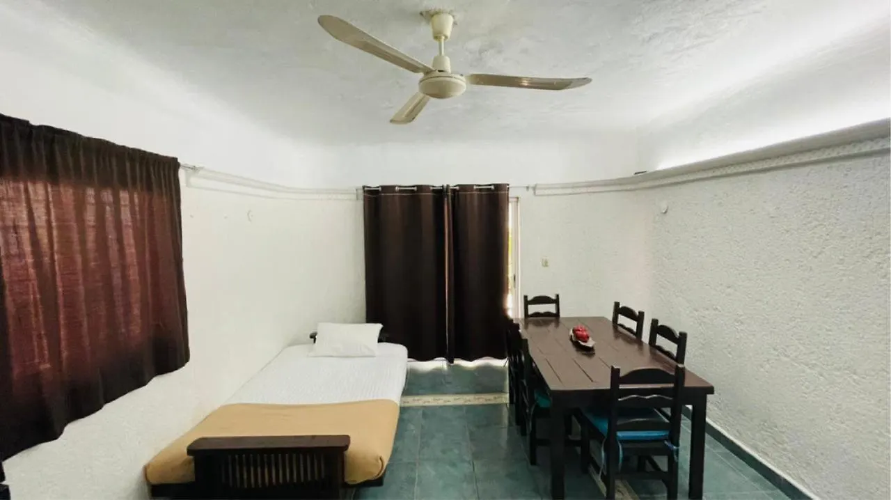 ** Hotel Maya Del Carmen Playa del Carmen Mexiko