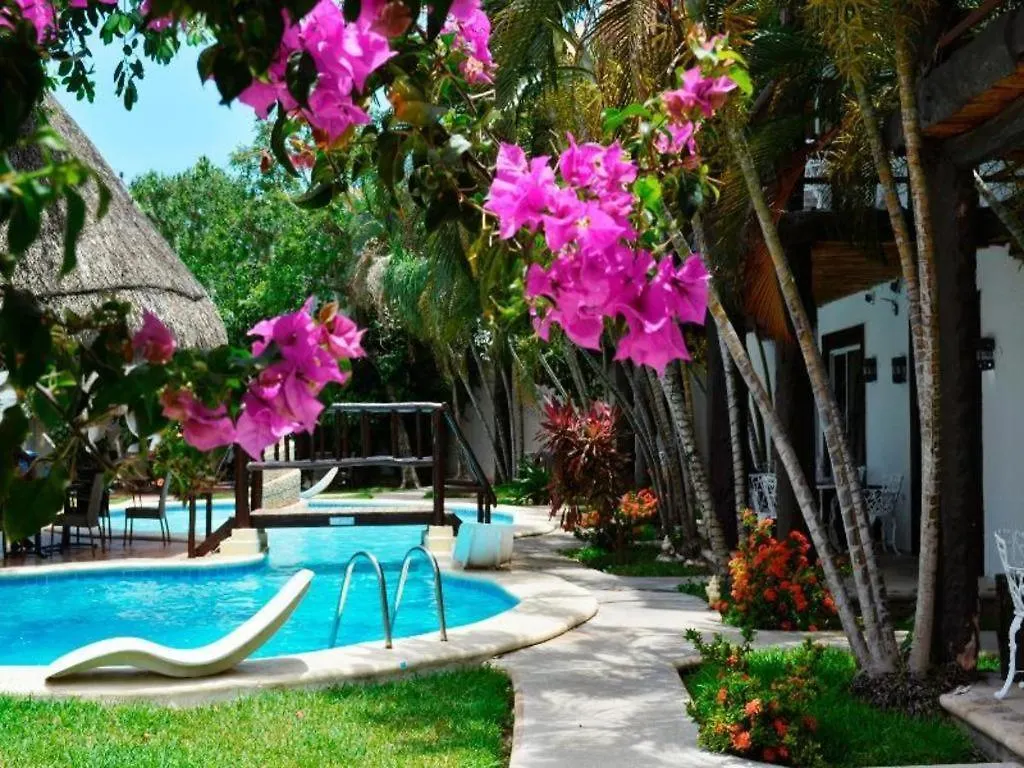 Maya Del Carmen Playa del Carmen 2*,