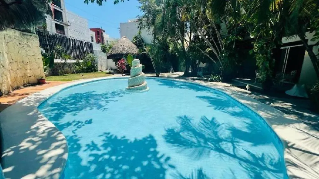 ** Hotel Maya Del Carmen Playa del Carmen Mexiko