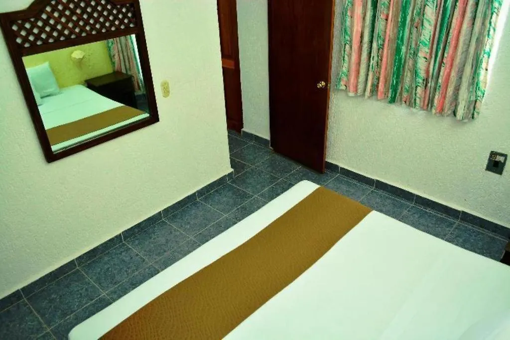 Hotel Maya Del Carmen Playa del Carmen