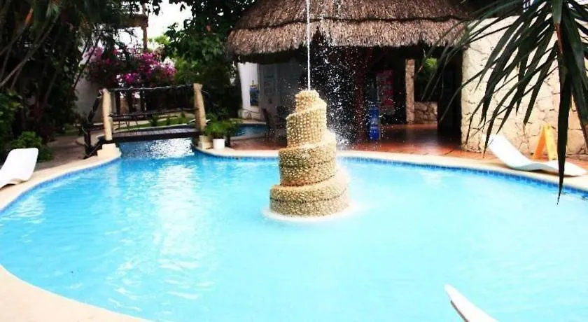 Maya Del Carmen Playa del Carmen 2*,